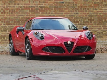  The Alfa Romeo 4C Officially Revealed