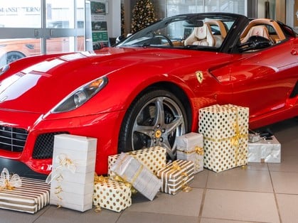  Top 10 Christmas Gift Ideas For Petrolheads