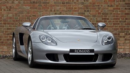 Porsche 911 vs Porsche Carrera – Which Should I Choose?