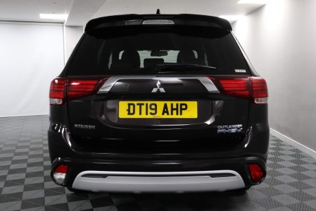 Mitsubishi Outlander PHEV 5H 7