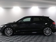 Audi A3 SPORTBACK TFSI BLACK EDITION 16