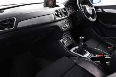 Audi Q3 TDI S LINE NAVIGATION 33