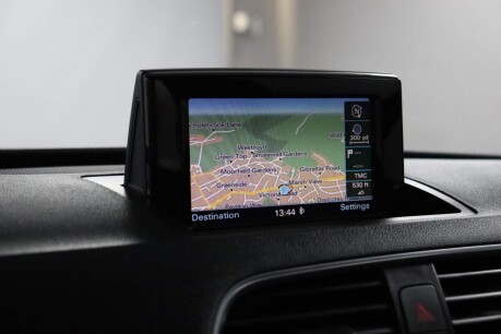 Audi Q3 TDI S LINE NAVIGATION 36