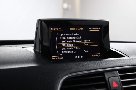 Audi Q3 TDI S LINE NAVIGATION 37