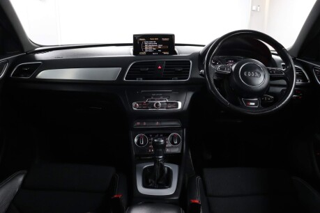 Audi Q3 TDI S LINE NAVIGATION 38