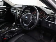 BMW 3 Series 330D LUXURY 3