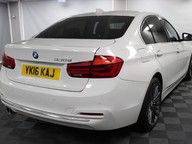 BMW 3 Series 330D LUXURY 10