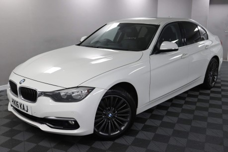 BMW 3 Series 330D LUXURY 19