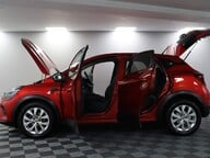 Renault Captur ICONIC TCE 4