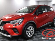 Renault Captur ICONIC TCE 1