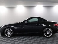 Mercedes-Benz SLC SLC 200 AMG LINE 21