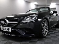 Mercedes-Benz SLC SLC 200 AMG LINE 31