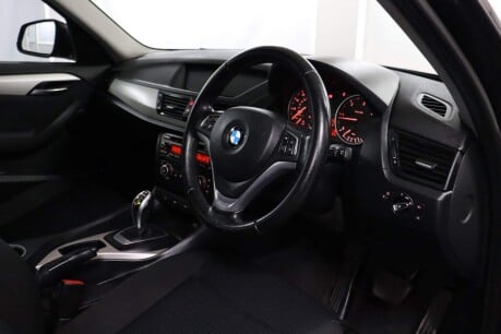 BMW X1 SDRIVE18D SE 11