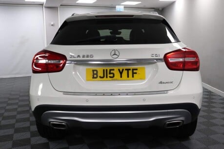 Mercedes-Benz GLA Class GLA220 CDI 4MATIC SPORT PREMIUM PLUS 8