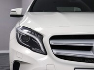 Mercedes-Benz GLA Class GLA220 CDI 4MATIC SPORT PREMIUM PLUS 25