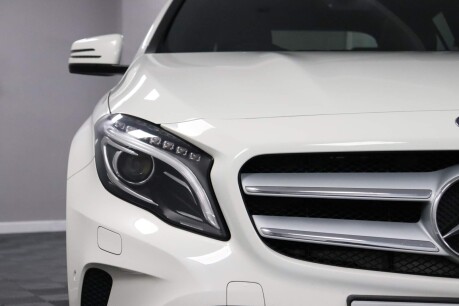 Mercedes-Benz GLA Class GLA220 CDI 4MATIC SPORT PREMIUM PLUS 25