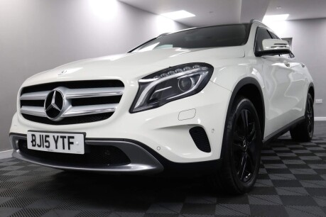 Mercedes-Benz GLA Class GLA220 CDI 4MATIC SPORT PREMIUM PLUS 28