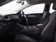 Vauxhall Insignia DESIGN NAV 40