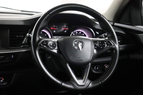 Vauxhall Insignia DESIGN NAV 43