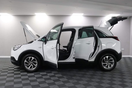 Vauxhall Crossland X TECH LINE NAV ECOTEC S/S 4