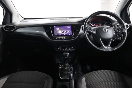 Vauxhall Crossland X TECH LINE NAV ECOTEC S/S 40