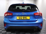 Ford Focus ST-LINE X 8