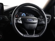 Ford Focus ST-LINE X 45