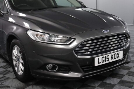 Ford Mondeo ZETEC 26