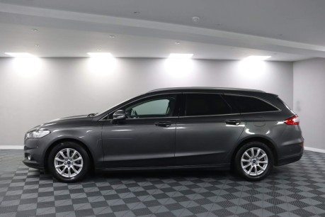 Ford Mondeo ZETEC 18