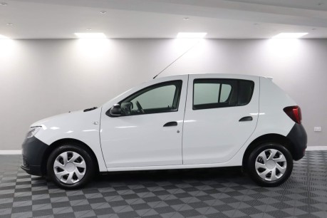 Dacia Sandero ACCESS SCE 18