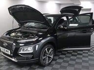 Hyundai KONA PREMIUM 16