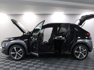 Hyundai KONA PREMIUM 4