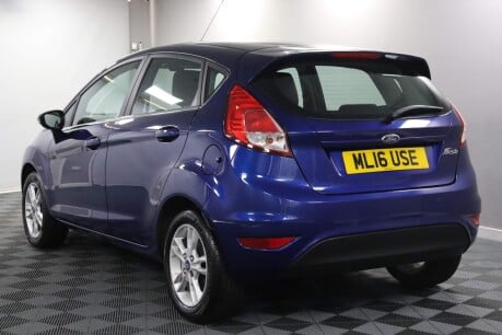 Ford Fiesta ZETEC 10