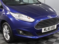 Ford Fiesta ZETEC 26