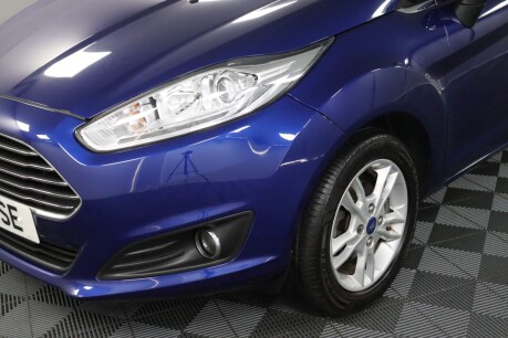 Ford Fiesta ZETEC 31