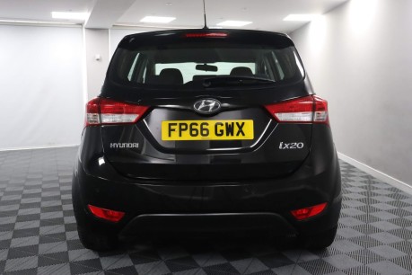 Hyundai ix20 SE BLUE DRIVE 8