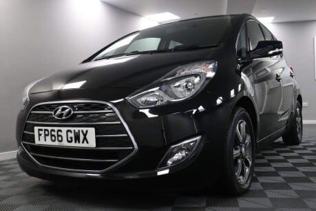 Hyundai ix20 SE BLUE DRIVE 28