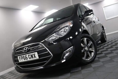 Hyundai ix20 SE BLUE DRIVE 32