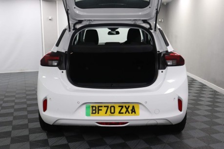 Vauxhall Corsa SE NAV 14