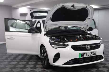 Vauxhall Corsa SE NAV 15