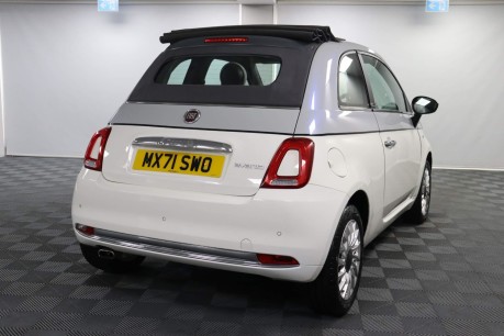 Fiat 500 C DOLCEVITA MHEV 11