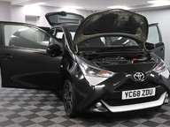 Toyota Aygo VVT-I X-PLORE 15