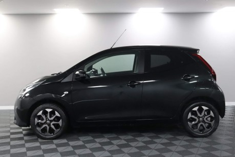 Toyota Aygo VVT-I X-PLORE 18