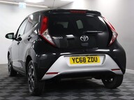 Toyota Aygo VVT-I X-PLORE 29