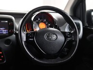 Toyota Aygo VVT-I X-PLORE 44