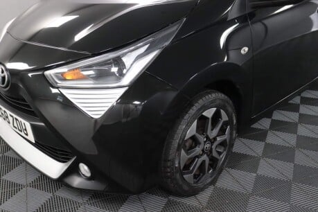 Toyota Aygo VVT-I X-PLORE 30