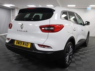 Renault Kadjar ICONIC TCE 11