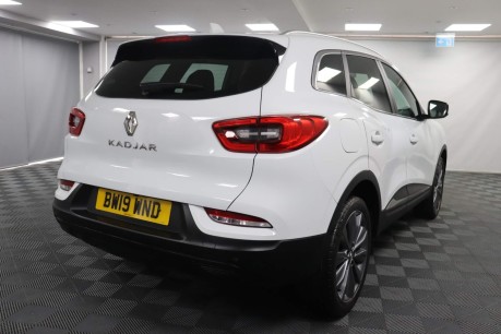 Renault Kadjar ICONIC TCE 11