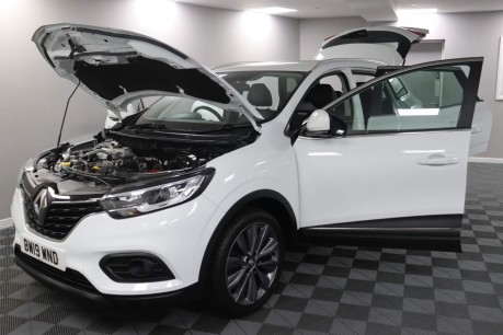 Renault Kadjar ICONIC TCE 16