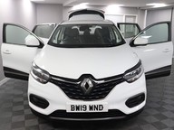 Renault Kadjar ICONIC TCE 7